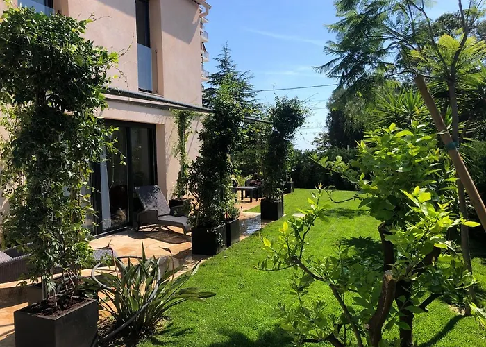 Pansiyon Elimia Piscine Privee & Chauffee