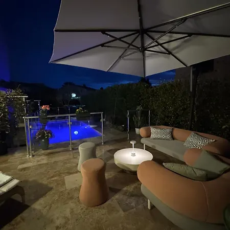 Séjour chez l'habitant Elimia Piscine Privee & Chauffee Antibes