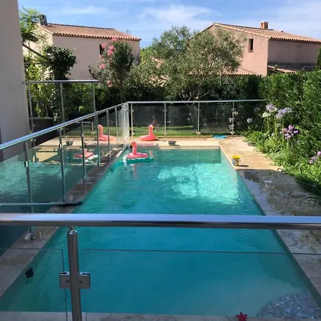 Elimia Piscine Privee & Chauffee